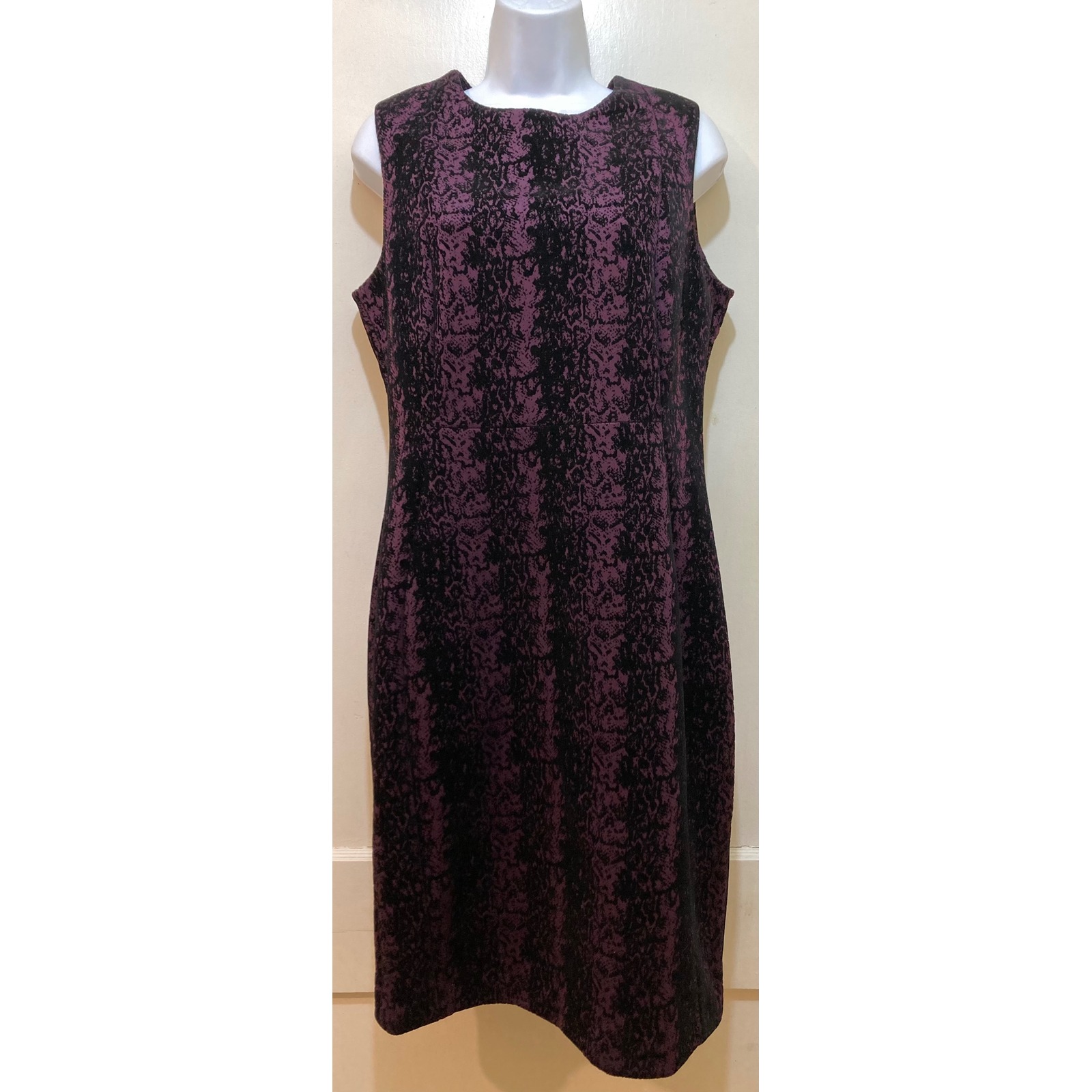 Calvin Klein Sheath Dress 12 Purple Snake Print Velvet Burnout Party Career Goth